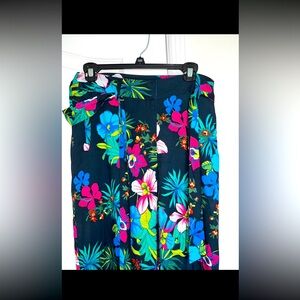 Cache palazzo pants size 8 NEW